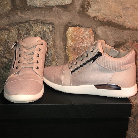 Aldo Shoes - ✨MAKE OFFER✨Midway Top Aldo Sneakers
